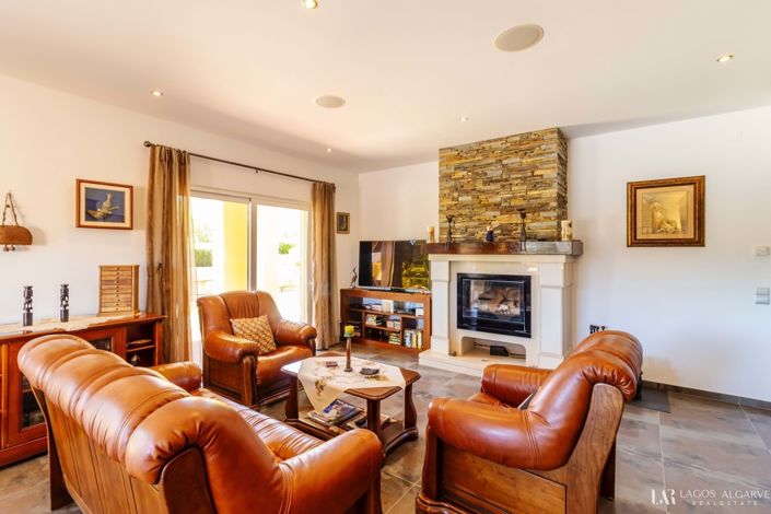 Image No.7-4 Bed Villa for sale