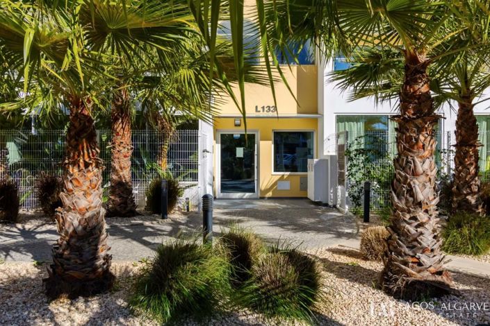 Image No.24-2 Bed Apartment for sale