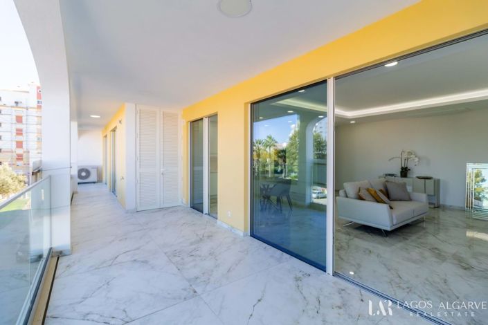 Image No.7-3 Bed Apartment for sale