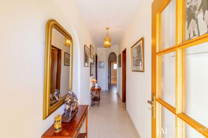 Image No.14-6 Bed Villa for sale