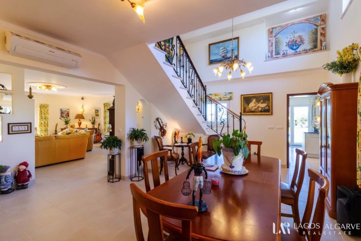 Image No.21-6 Bed Villa for sale