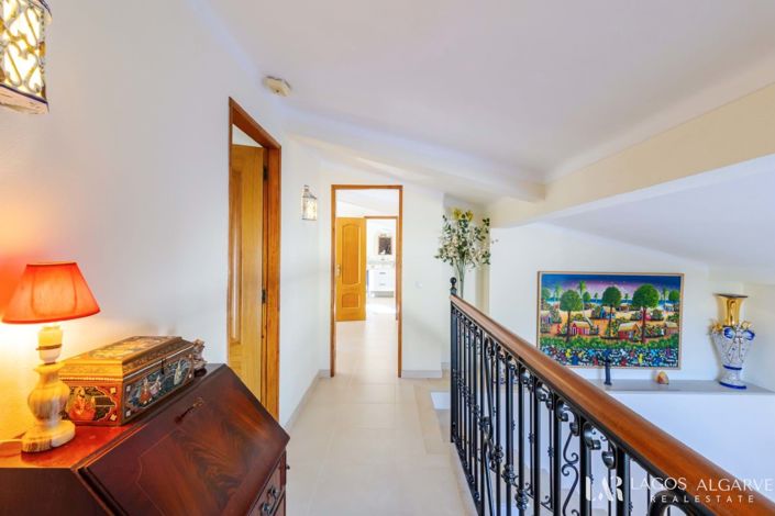 Image No.22-6 Bed Villa for sale