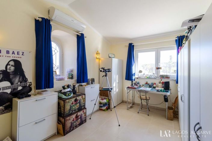 Image No.29-6 Bed Villa for sale