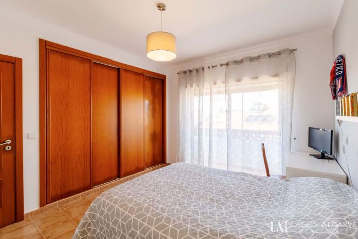 Image No.24-3 Bed Townhouse for sale