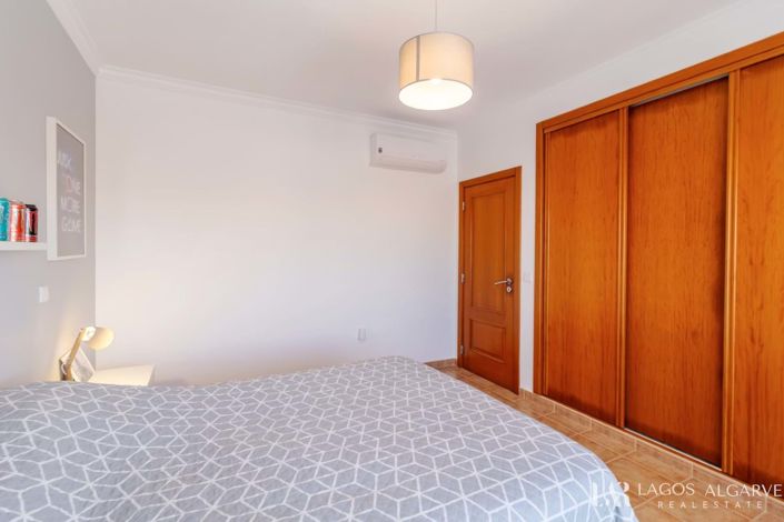 Image No.25-3 Bed Townhouse for sale