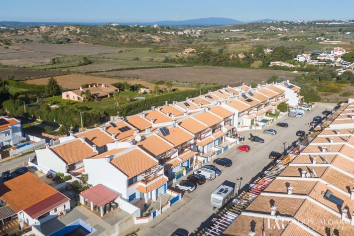 Image No.31-3 Bed Townhouse for sale