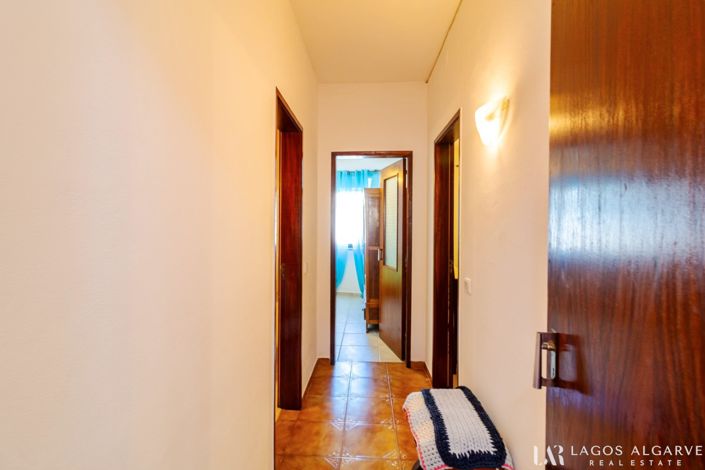 Image No.12-4 Bed Townhouse for sale