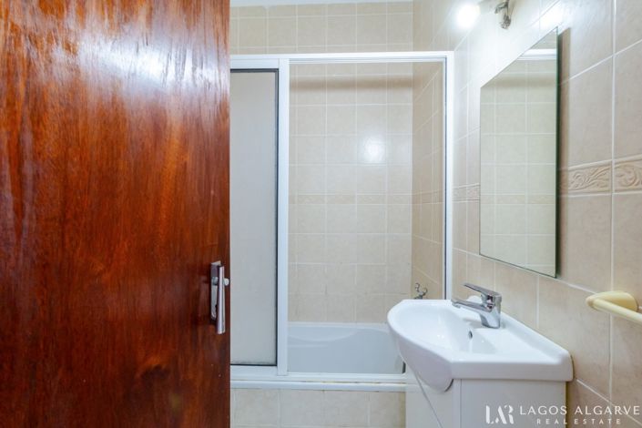 Image No.15-4 Bed Townhouse for sale