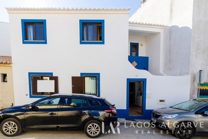 Image No.16-4 Bed Townhouse for sale