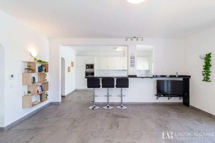 Image No.10-Villa de 4 chambres à vendre à Lagos