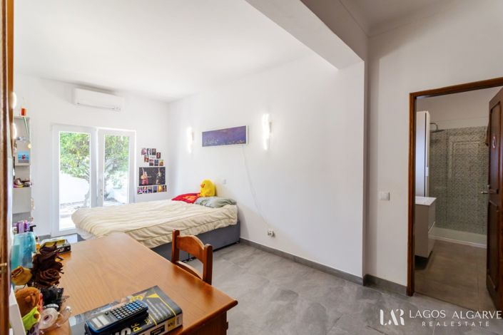 Image No.26-Villa de 4 chambres à vendre à Lagos