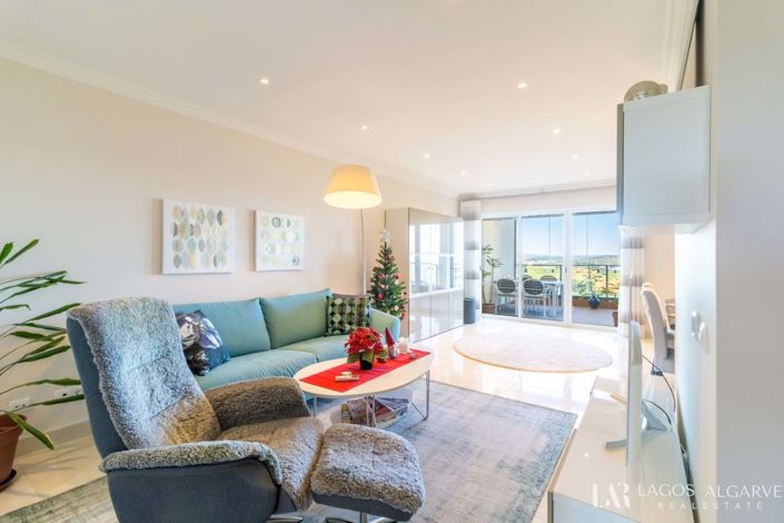 Image No.10-2 Bed Apartment for sale