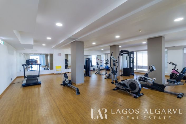 Image No.32-2 Bed Apartment for sale