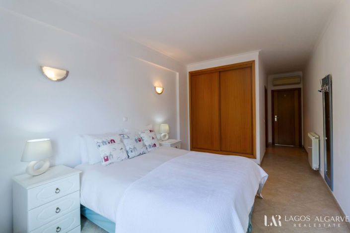 Image No.12-2 Bed Apartment for sale