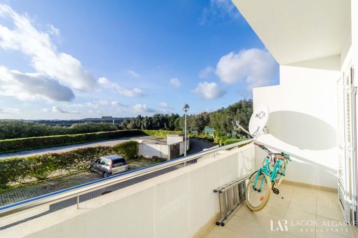 Image No.25-2 Bed Apartment for sale