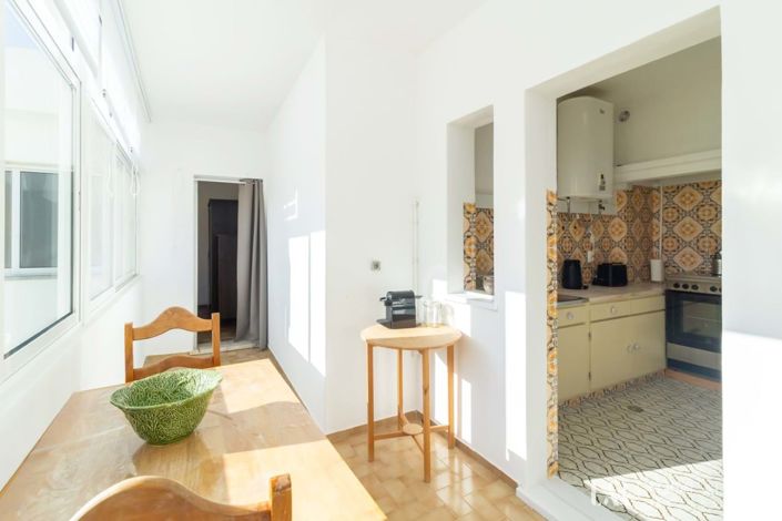 Image No.12-2 Bed Apartment for sale