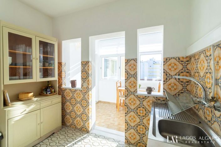 Image No.16-2 Bed Apartment for sale