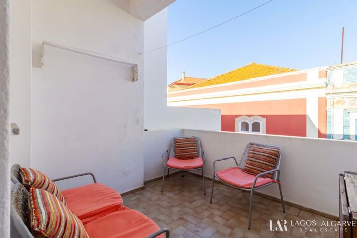 Image No.25-2 Bed Apartment for sale