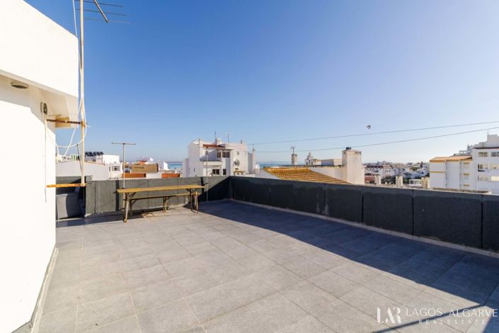 Image No.28-2 Bed Apartment for sale