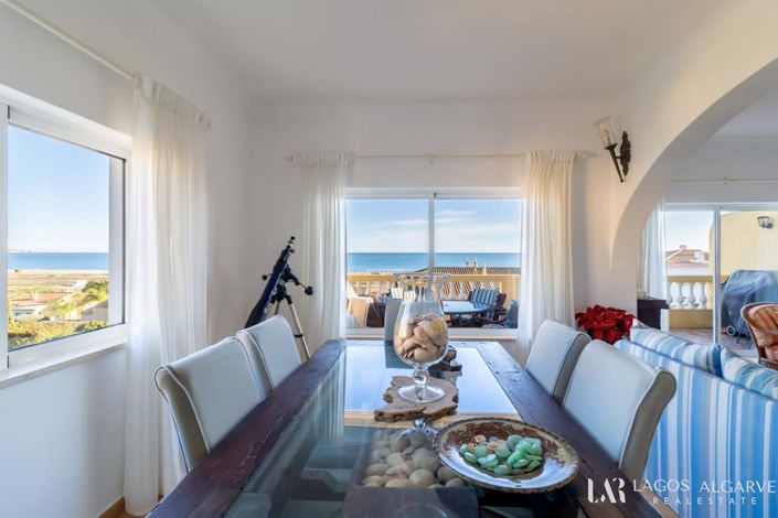 Image No.6-2 Bed Townhouse for sale