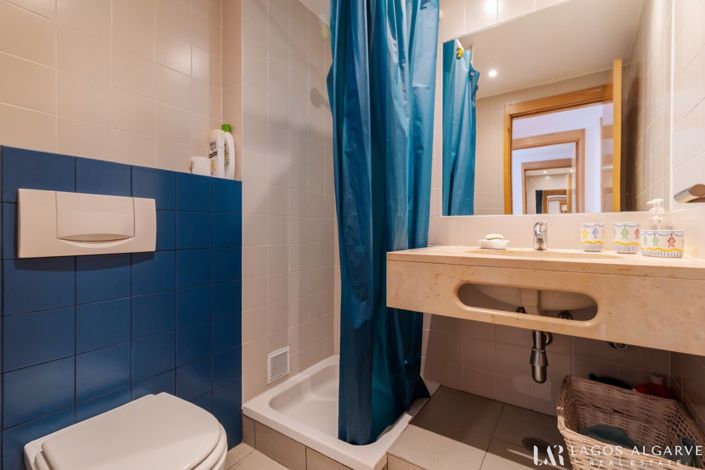 Image No.22-2 Bed Apartment for sale