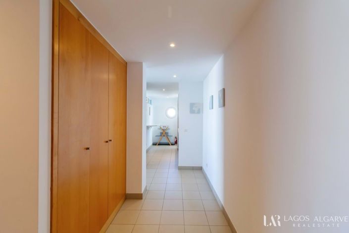 Image No.3-Appartement de 2 chambres à vendre à Lagos