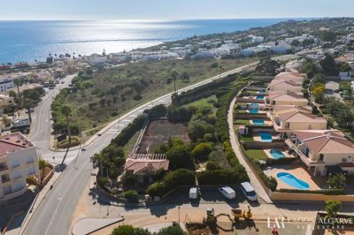 4507-742105-f3f118e7c37f7f368f07435f1da9c3e2a