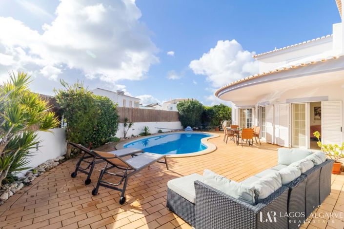 Image No.14-3 Bed Villa for sale