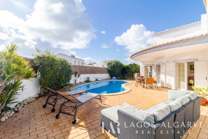 Image No.15-3 Bed Villa for sale