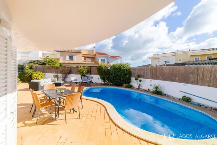 Image No.15-3 Bed Villa for sale