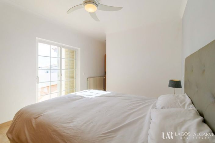 Image No.23-3 Bed Villa for sale