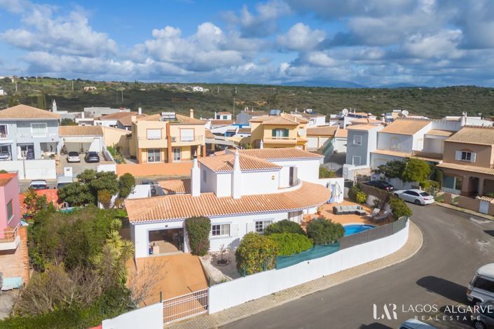 Image No.29-3 Bed Villa for sale