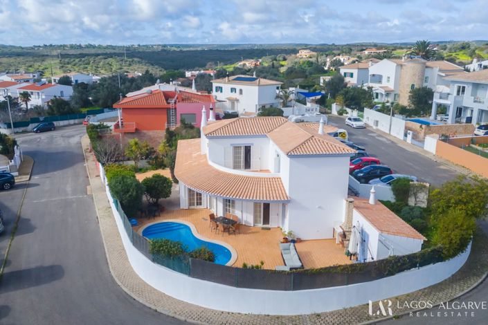 Image No.34-3 Bed Villa for sale