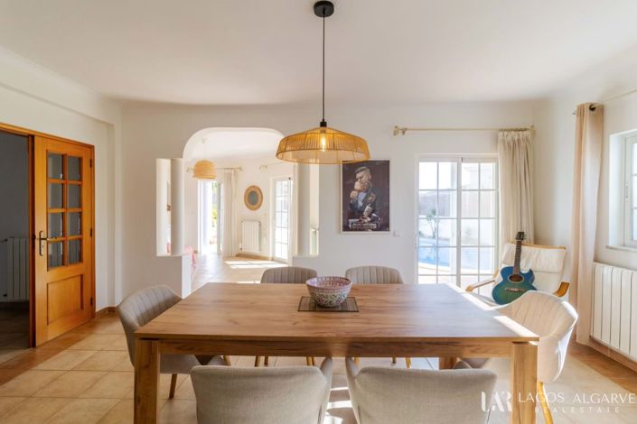 Image No.7-3 Bed Villa for sale