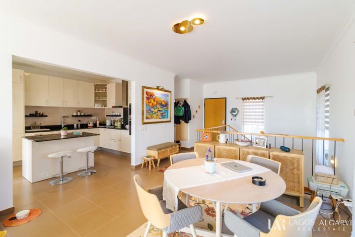 Image No.7-2 Bed Townhouse for sale