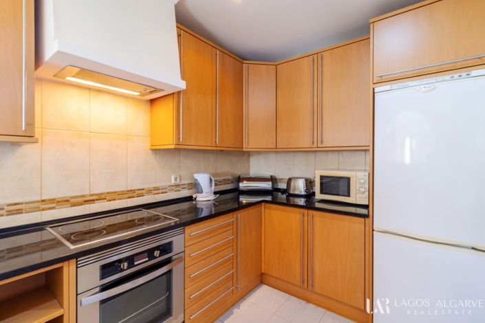 Image No.14-2 Bed Townhouse for sale