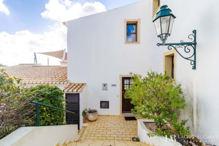 Image No.29-2 Bed Townhouse for sale