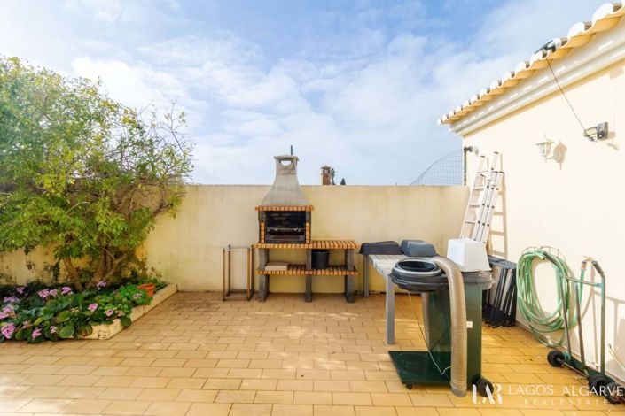 Image No.11-4 Bed Villa for sale