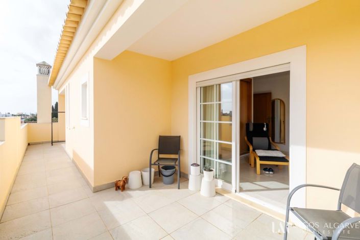 Image No.24-4 Bed Villa for sale