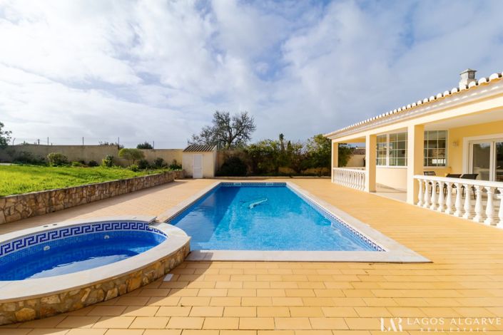 Image No.4-4 Bed Villa for sale