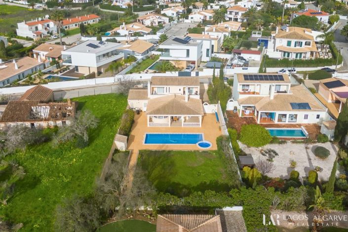 Image No.30-4 Bed Villa for sale