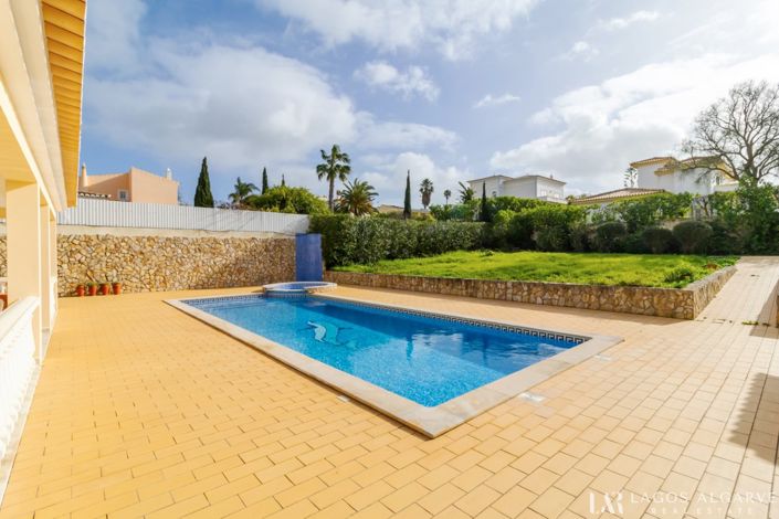Image No.33-4 Bed Villa for sale