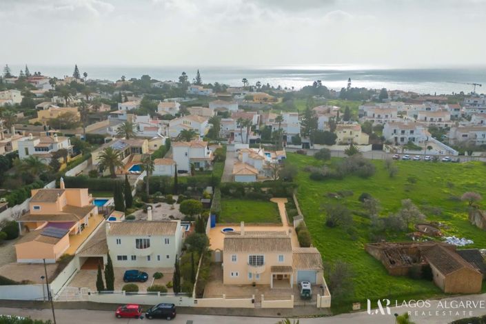 Image No.35-4 Bed Villa for sale