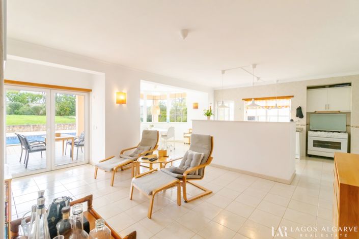 Image No.8-4 Bed Villa for sale