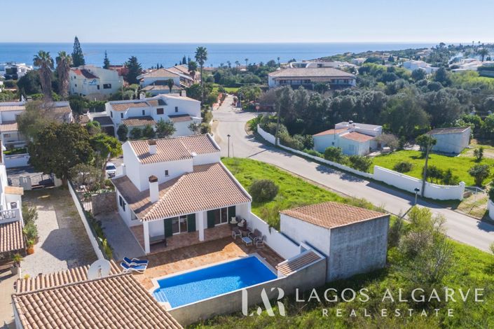 Image No.36-3 Bed Villa for sale