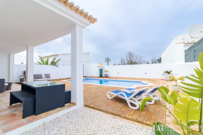 Image No.7-3 Bed Villa for sale