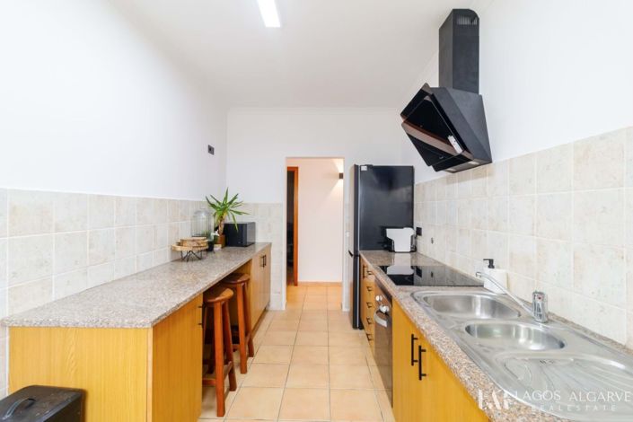 Image No.9-3 Bed Villa for sale