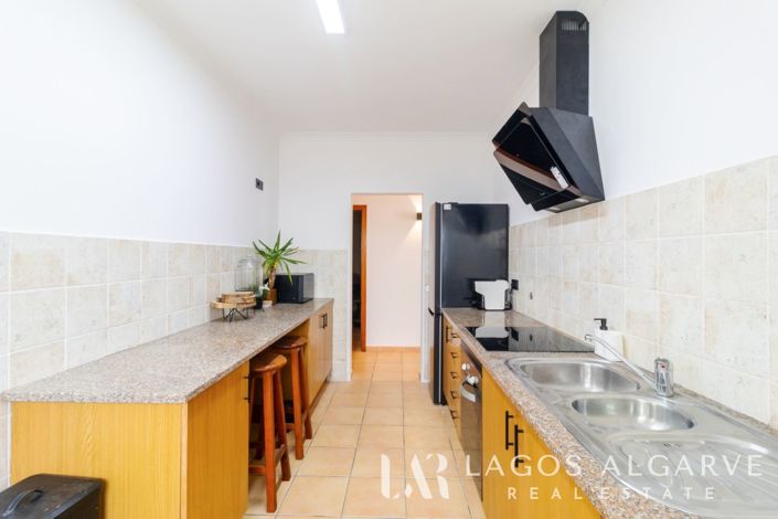 Image No.10-3 Bed Villa for sale