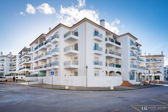 Image No.14-3 Bed Apartment for sale