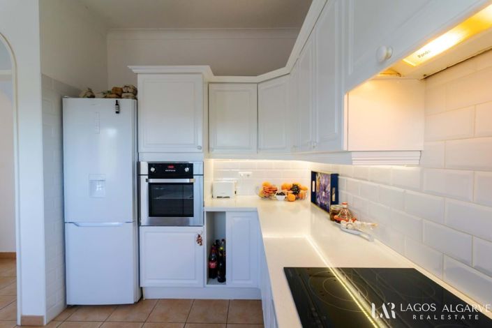 Image No.18-2 Bed Villa for sale